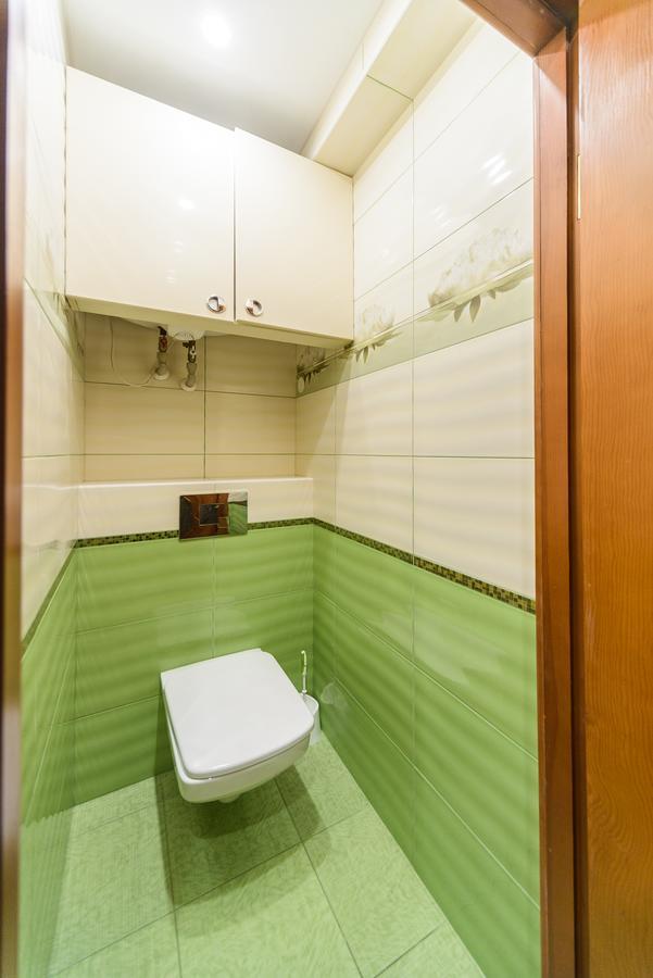 Apartment On Lesi Ukrainky Blvd Kyiv Exterior photo